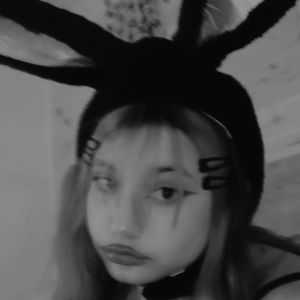 Meet your Posher, Shea